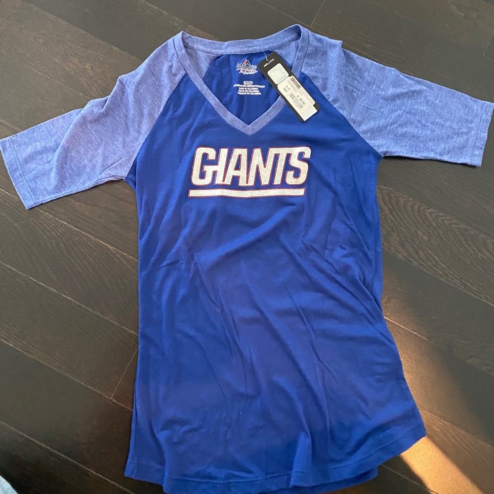 Women’s Giant’s football t-shirt